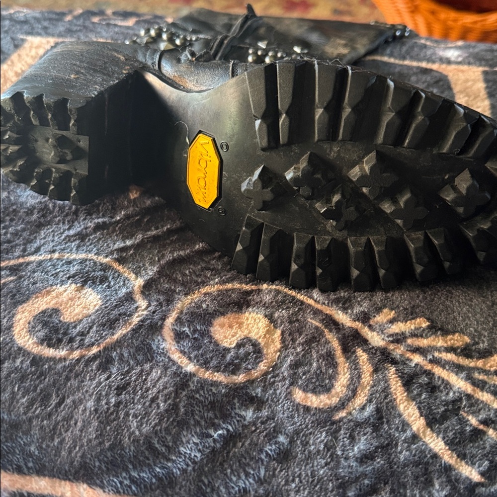 Old Gringo Black Studded Boots - Picture 4 of 8